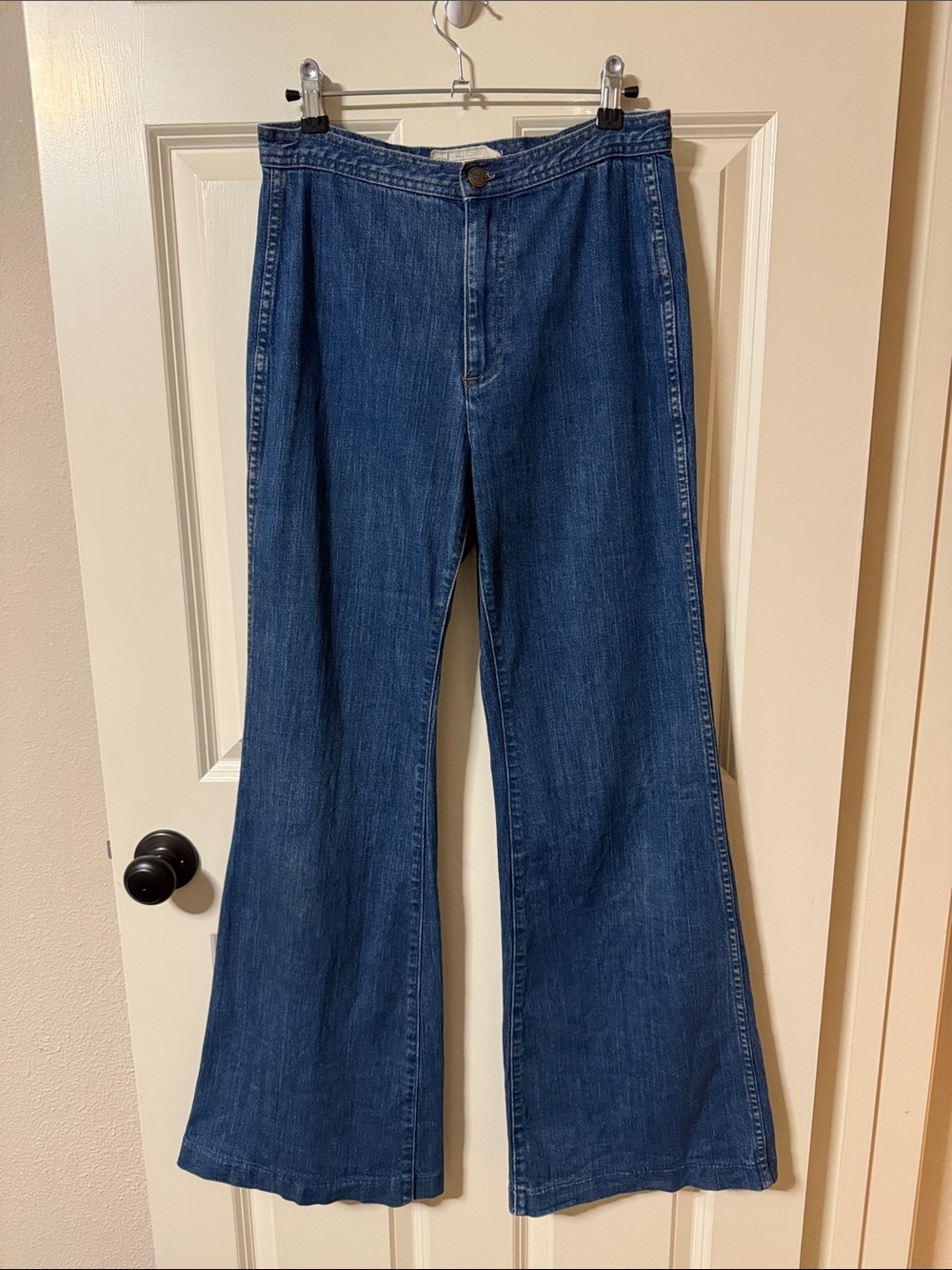 Free People Dark Blue Wide-Leg Jeans with Sunburst Stitching design
